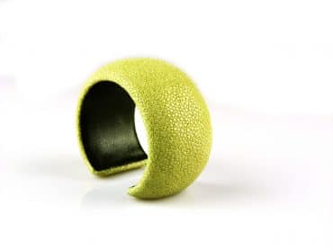 armband in roggenleder 40 mm breed kleur celadon - Productontwerp