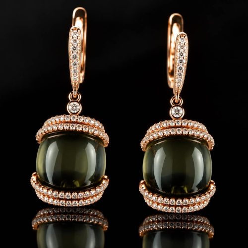 Zilveren oorringen roos goud verguld Model Grey Lines zilveren oorringen roos goud verguld gezet met grijze steen en cubic zirconia