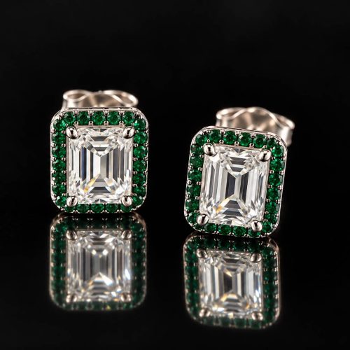 Model Small Rectangle Green zilveren oorringen met groene en witte stenen cubic zirconia
