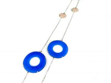 zilveren halssnoer halsketting collier blauwe en roze stenen