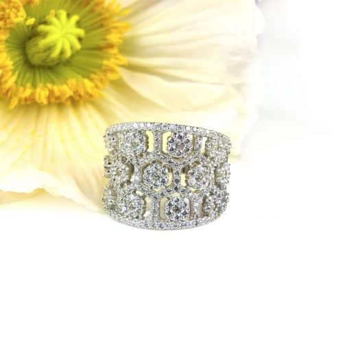 Zilveren ring gezet met cubic zirconia - Sieraden