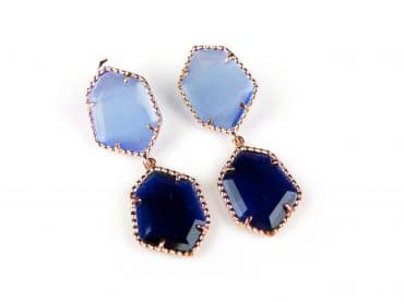 Zilveren oorringen oorbellen roos goud verguld Model Hexagon met licht blauwe een fel blauwe stenen - Saffier