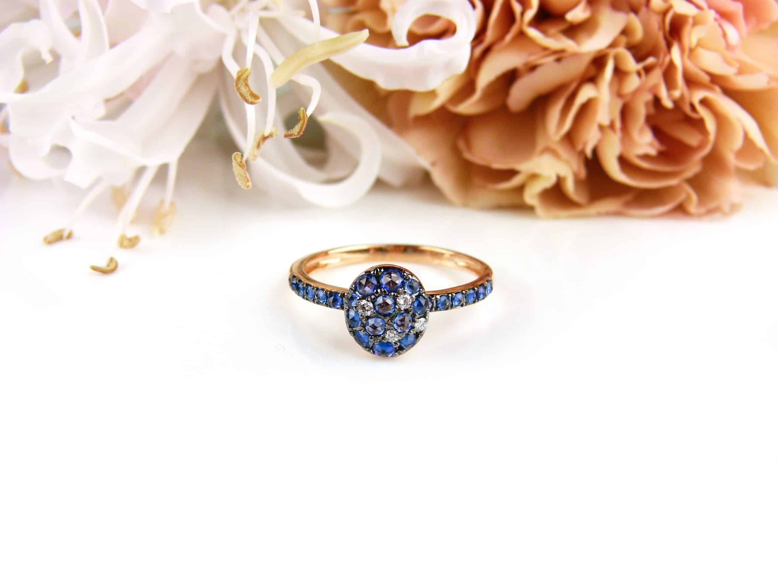 Druipend Automatisering Pracht Koop Ring in roos goud gezet met blauwe saffier en diamant van de designer!