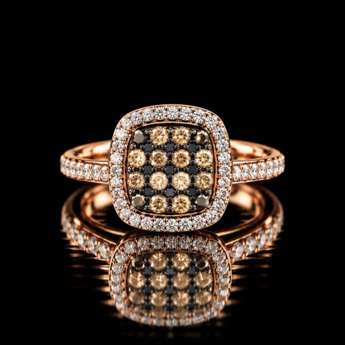 Ring in roos goud gezet met diamant, witte maansteen en blauwe saffier