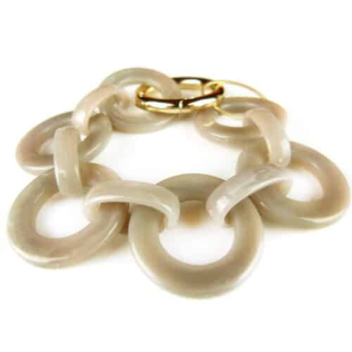 Armband Model Cirkels beige acryl schakels