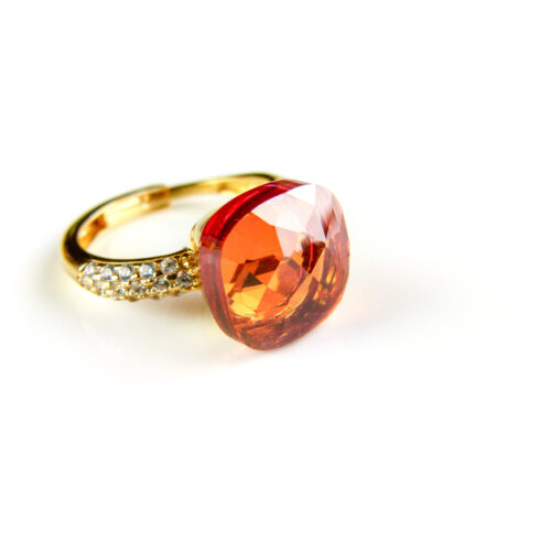 Ring in zilver geelgoud verguld model pomellato groot met roze champagnekleurige steen en cubic zirconia