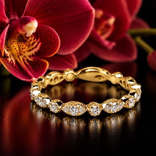Ring in geelgoud gezet met diamant