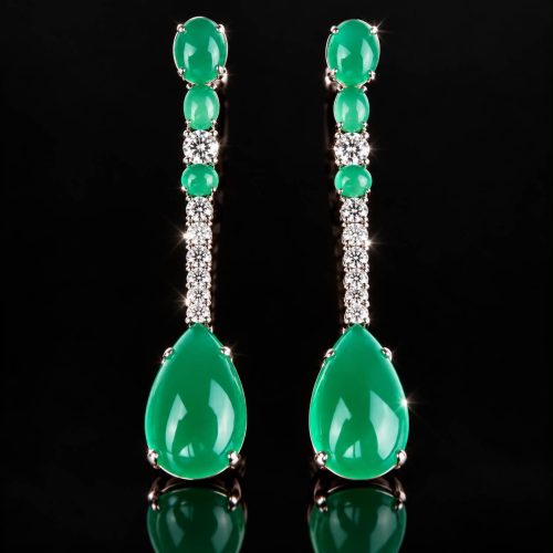 Zilveren oorringen Model Long Green lange zilveren oorringen gezet met groene stenen en cubic zirconia