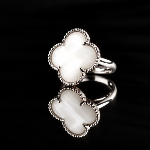 model Fiori ring in zilver wit