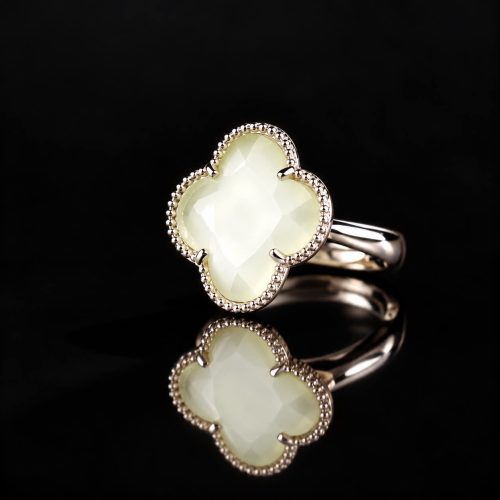model Fiori ring in zilver parelmoer