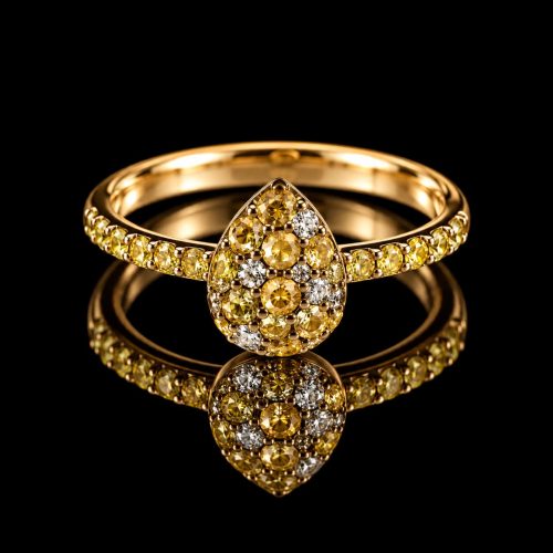 Ring in roos goud gezet met gele saffier en diamant