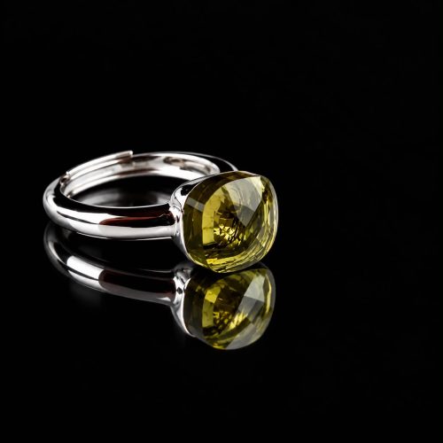Ring in zilver model pomellato kaki groene steen