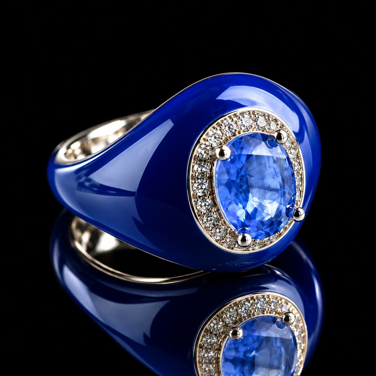 Ring in zilver met blauwe email en blauwe steen