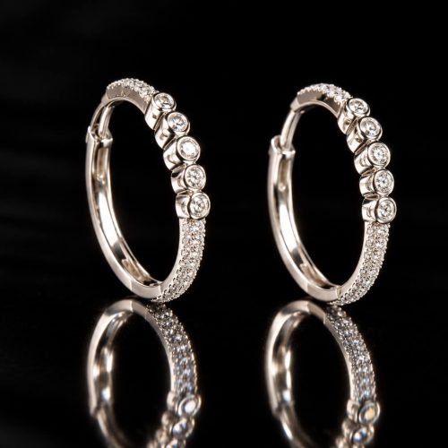Wit gouden oorringen oorbellen gezet met diamant