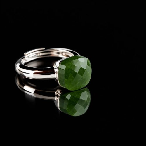 Ring in zilver model pomellato groene steen