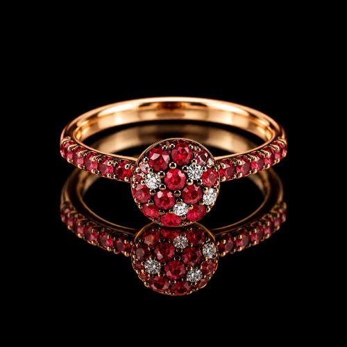 Ring in roos goud met rode saffier en diamant