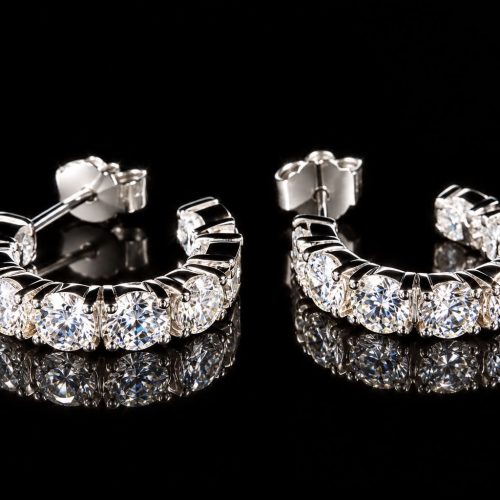 Oorringen oorbellen creolen in zilver gezet met witte stenen